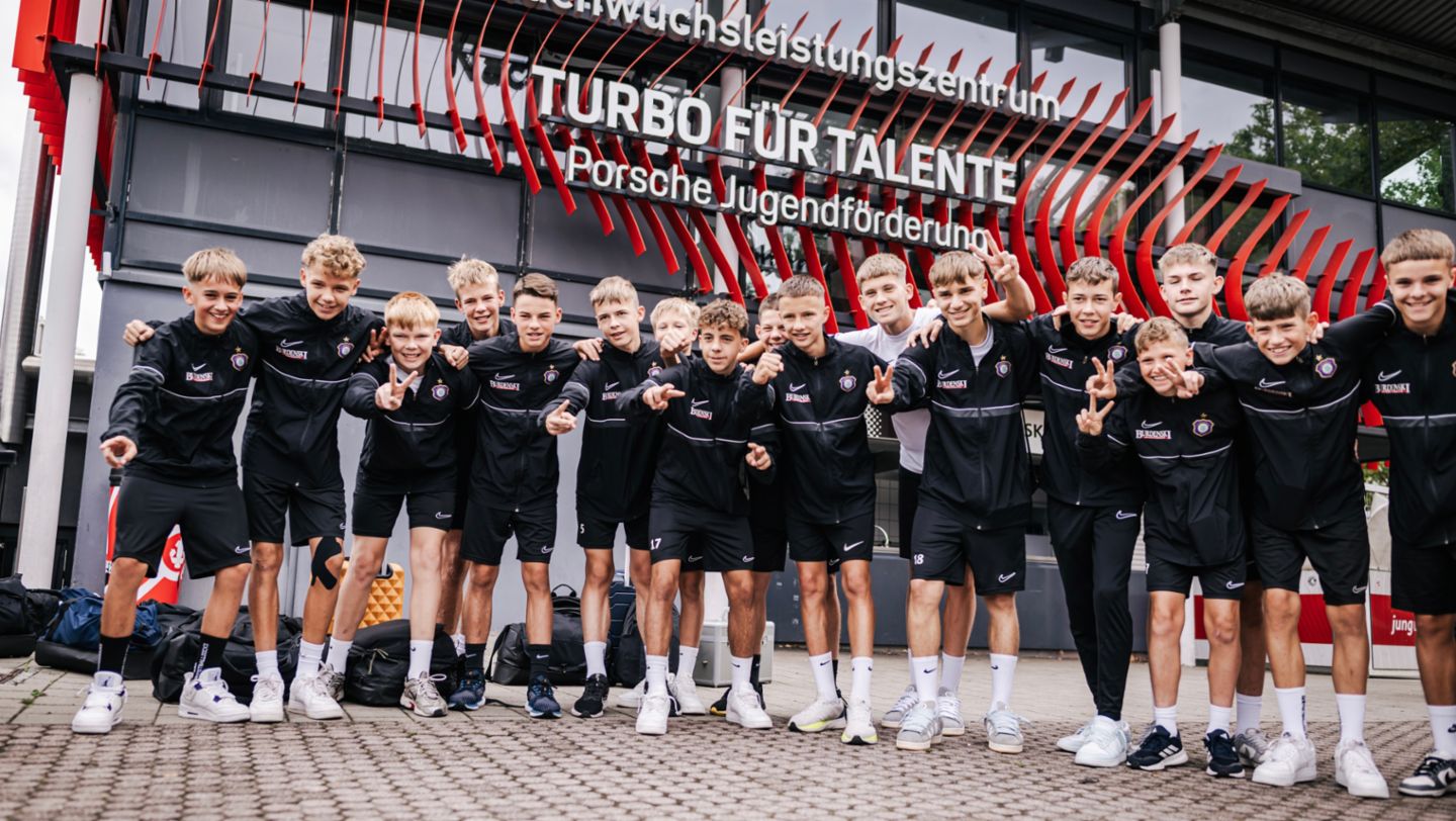 Copa Porsche de Fútbol, 2024, Porsche AG
