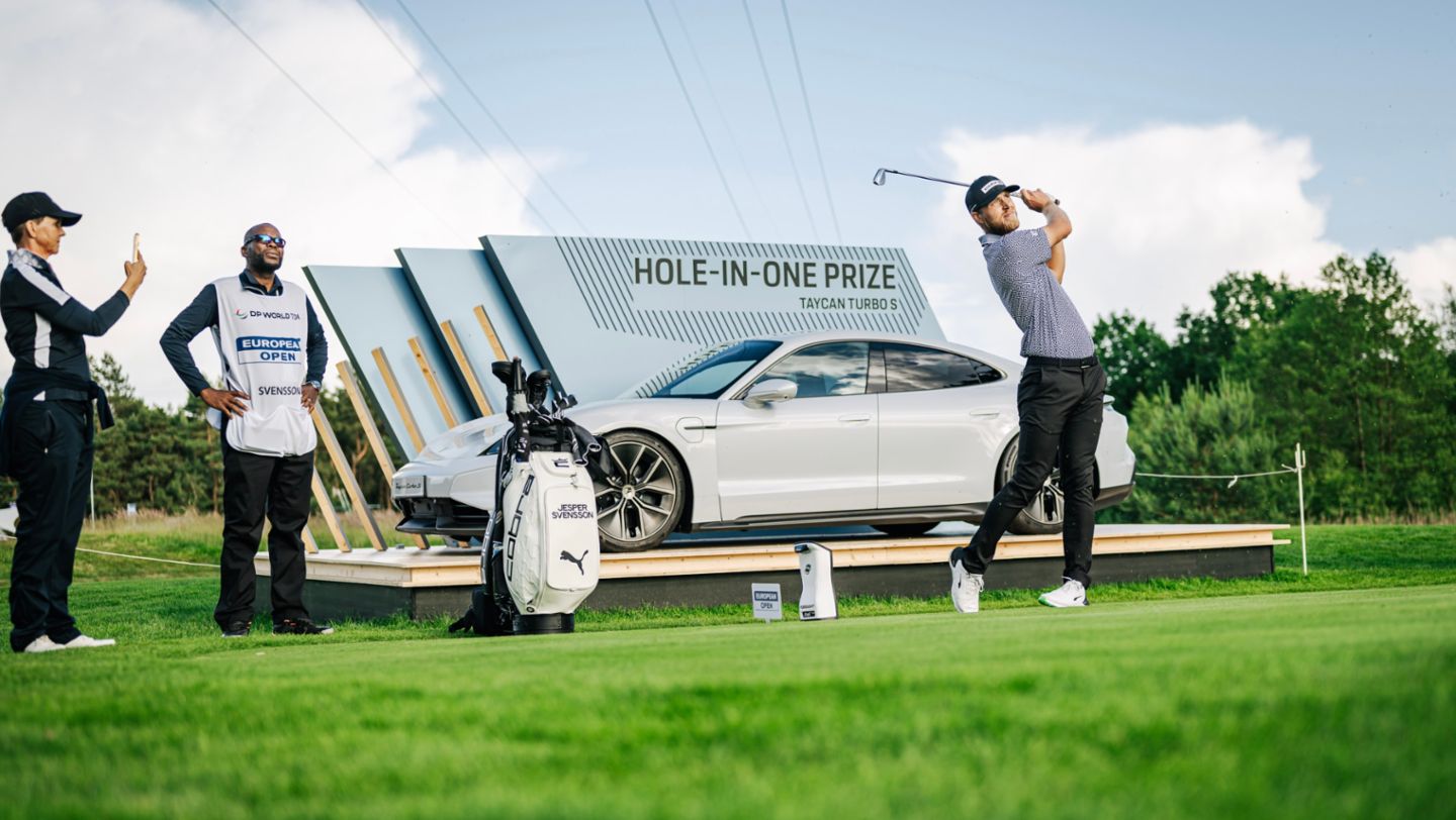 Jesper Svensson,  Taycan Turbo S, Loch 17, 2024, Porsche AG 