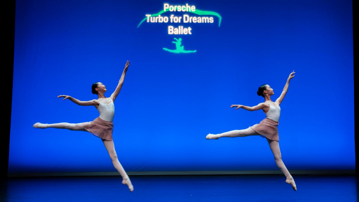 Porsche Turbo For Dreams Ballet, Stuttgart, 2024, Porsche AG