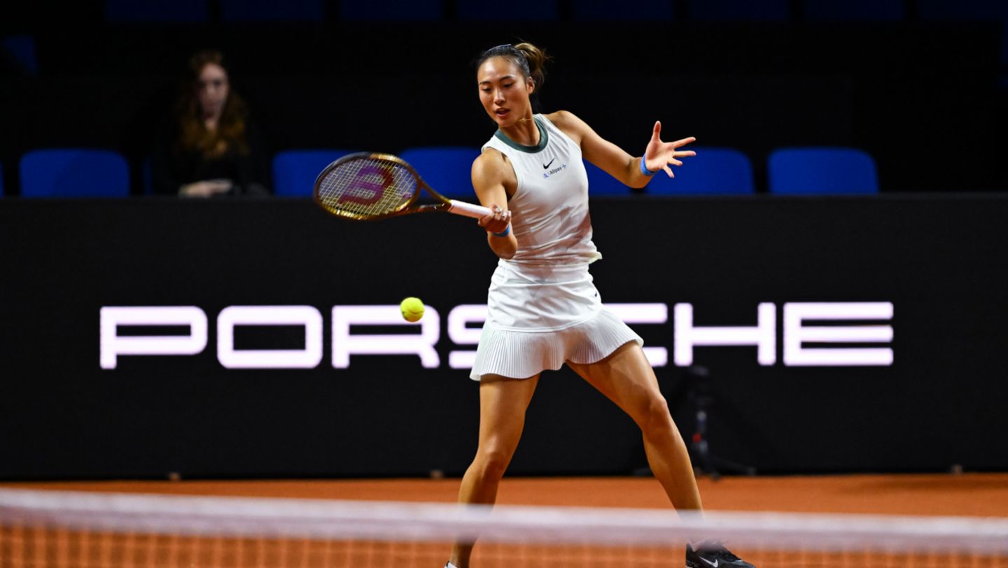 Qinwen Zheng (CHN), Porsche Tennis Grand Prix, 2024, Porsche AG