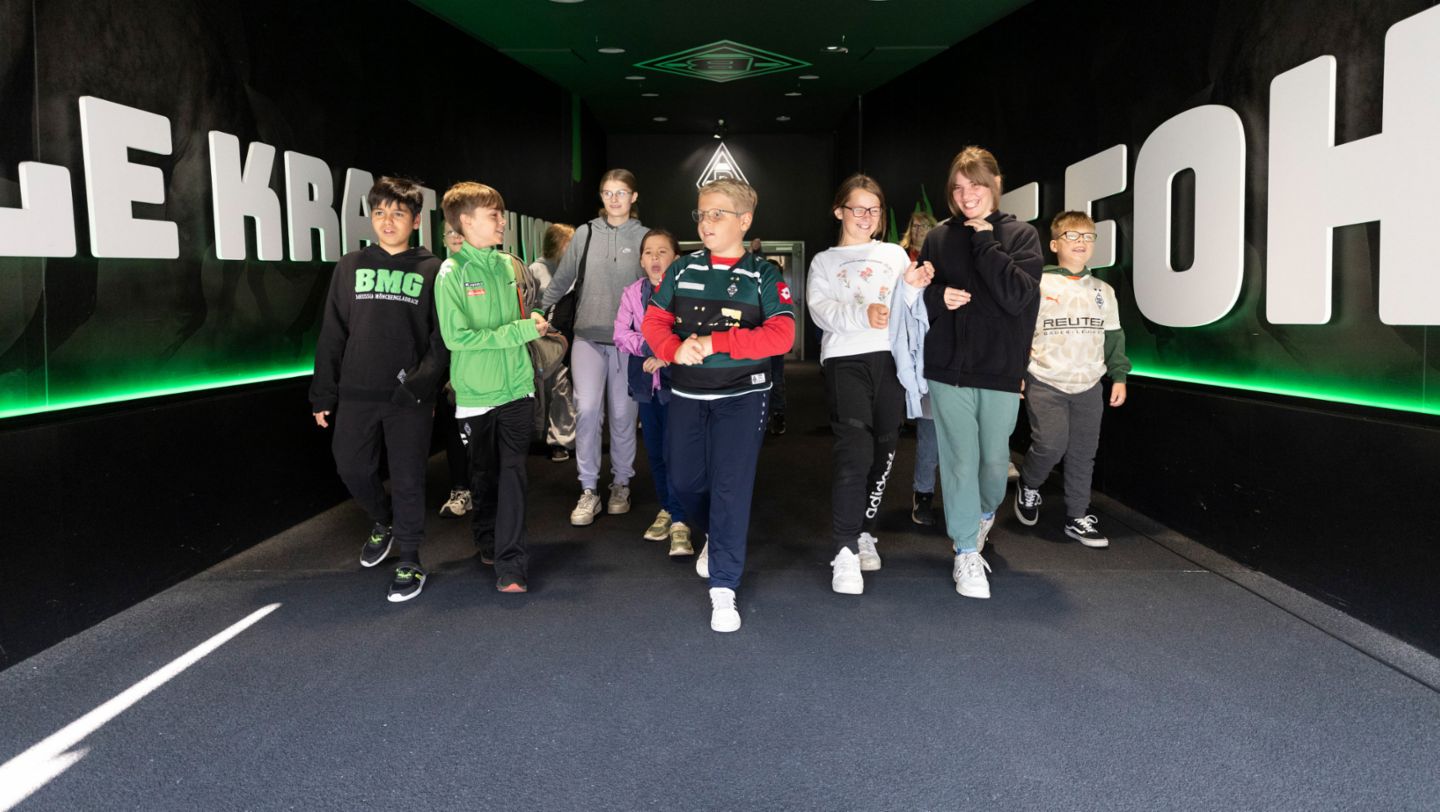 Kids Day bei Borussia Mönchengladbach, Mönchengladbach, 2024, Porsche AG