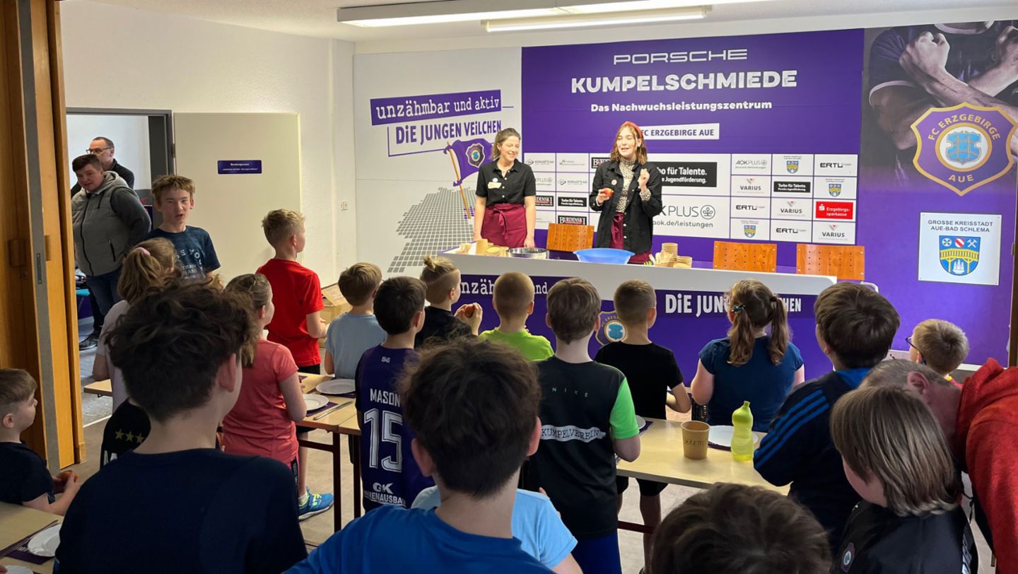 Porsche Kids Day, FC Erzgebirge Aue, 2024, Porsche AG