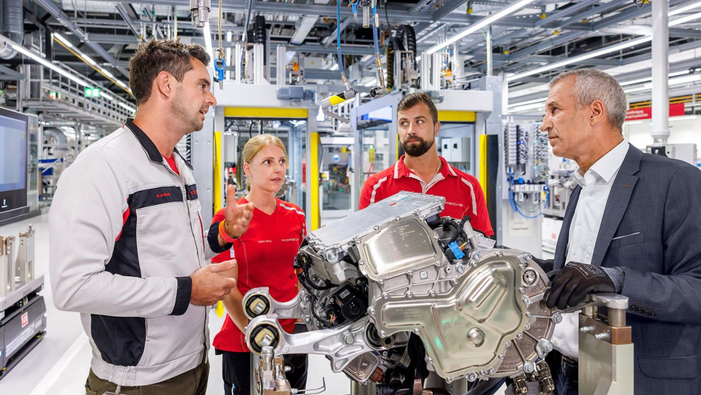 Albrecht Reimold, Member of the Executive Board of Porsche AG, Production and Logistics, 2025, Porsche Consulting