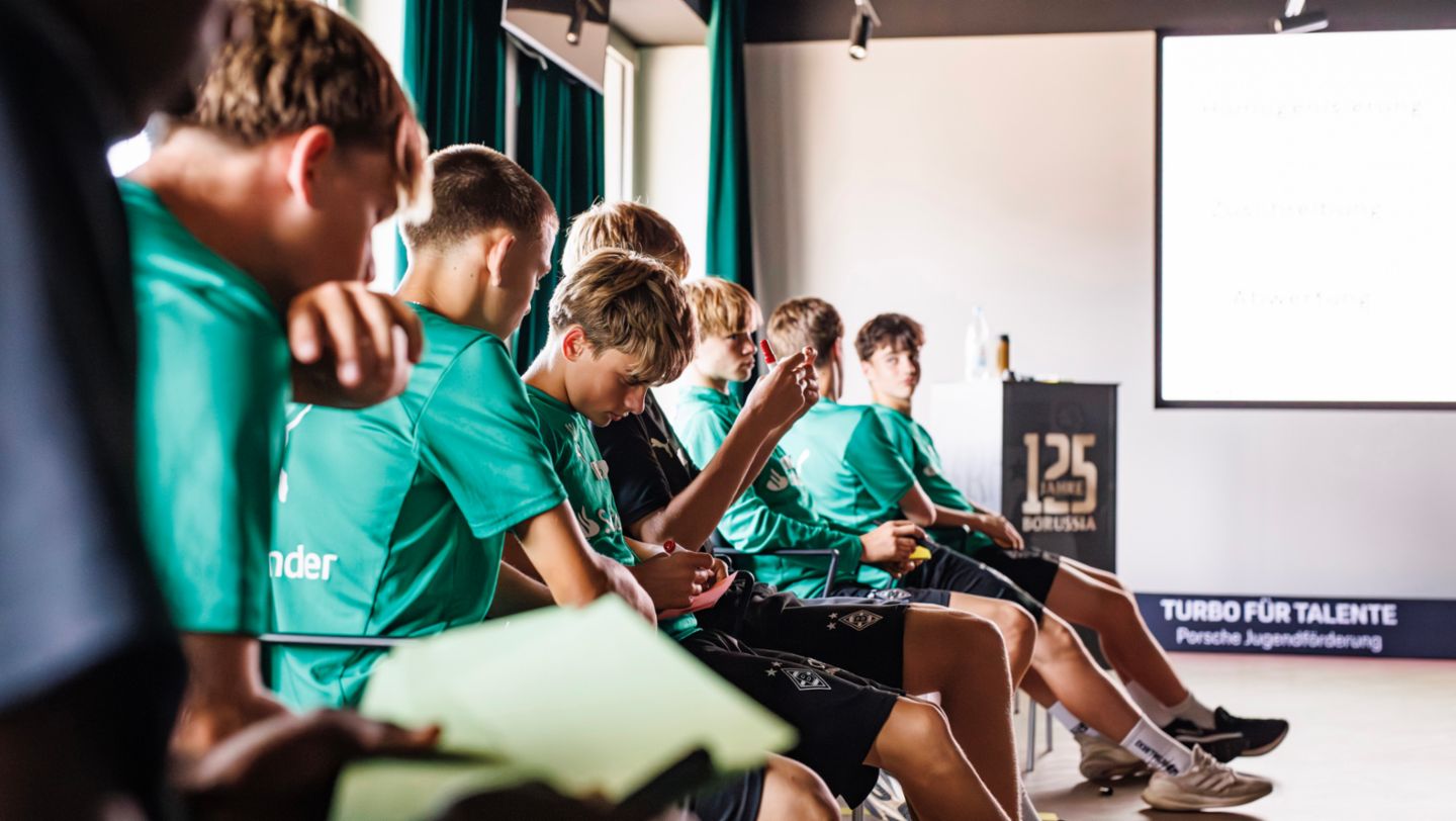 Borussia Mönchengladbach, Talente Hand in Hand, 2025, Porsche AG