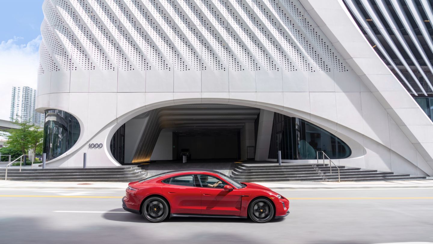Taycan Turbo S, Miami Lifestyle Program, 2021, Porsche AG