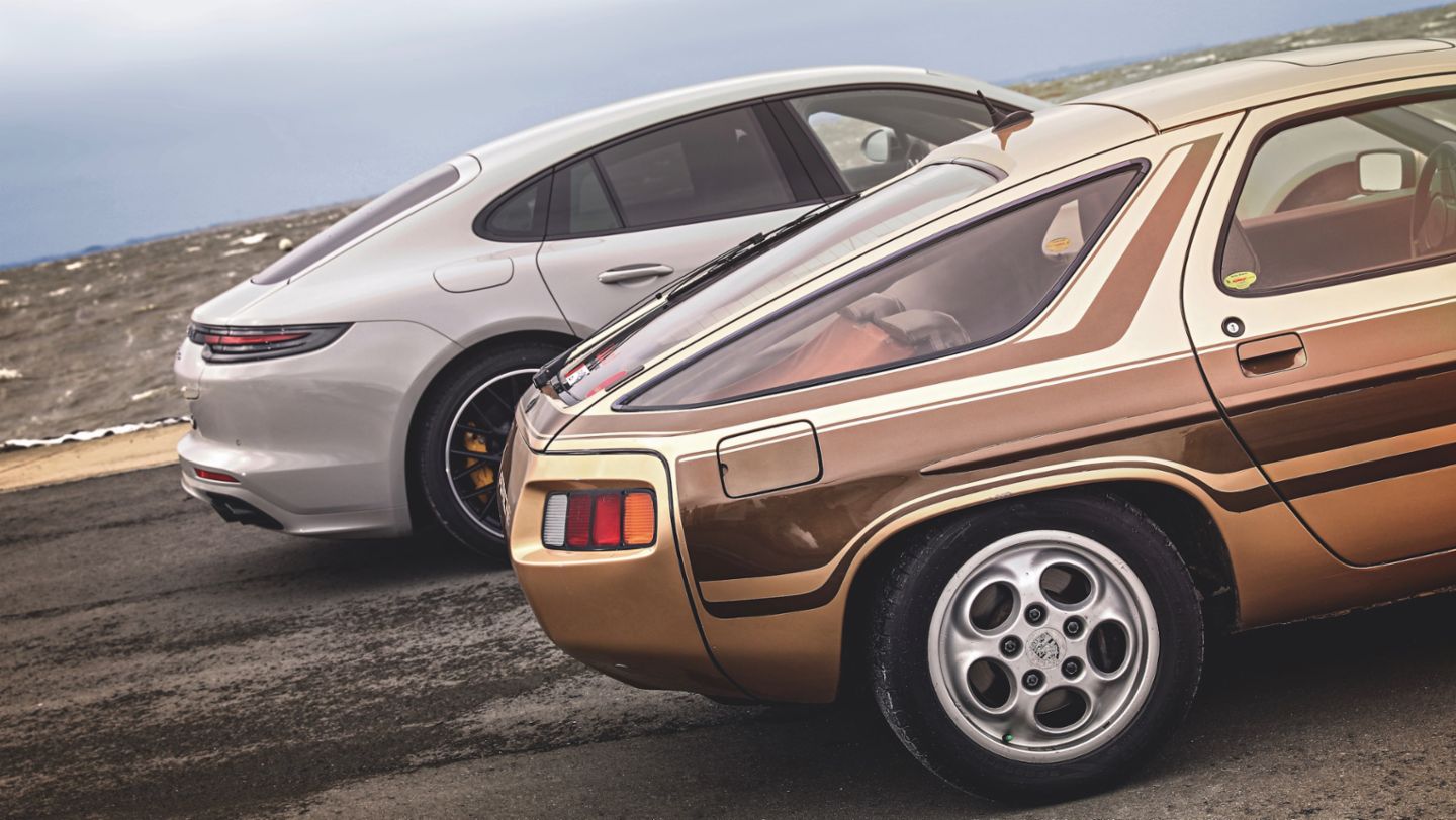 Porsche 928, model year 1979, Porsche Panamera Turbo, 2018, Porsche AG