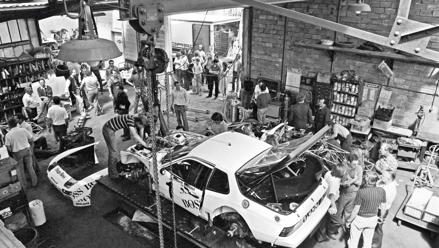 924 GTP, garaje, Teloché, Le Mans, 1981, Porsche AG