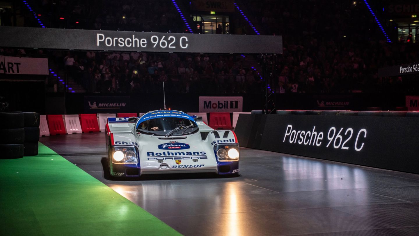 Porsche 962 C, восьмая ночь звуков Porsche Sound Nacht, Porsche Arena, 2018, Porsche AG