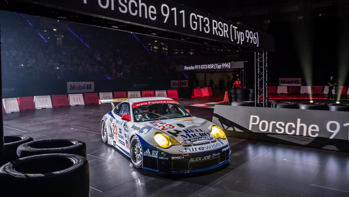 Porsche 911 (996) GT3 RSR, восьмая ночь звуков Porsche Sound Nacht, Porsche Arena, 2018, Porsche AG
