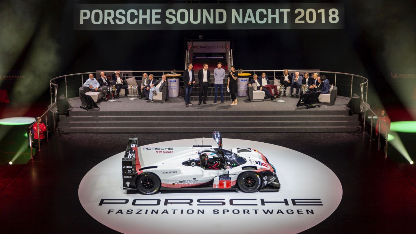 Porsche 919 Hybrid, восьмая ночь звуков Porsche Sound Nacht, Porsche Arena, 2018, Porsche AG