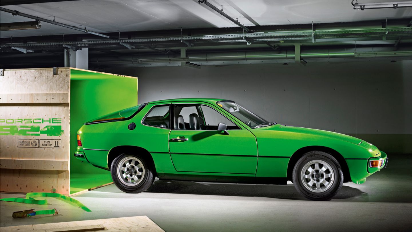 Porsche 924, transaxle era, 2016, Porsche AG