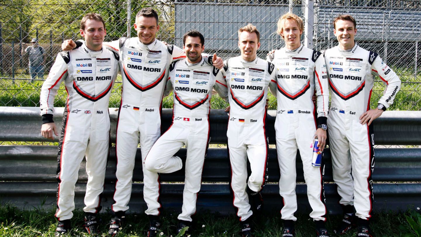 Porsche LMP Team: Nick Tandy, Andre Lotterer, Neel Jani, Timo Bernhard, Brendon Hartley, Earl Bamber (l-r), 2017. Porsche AG