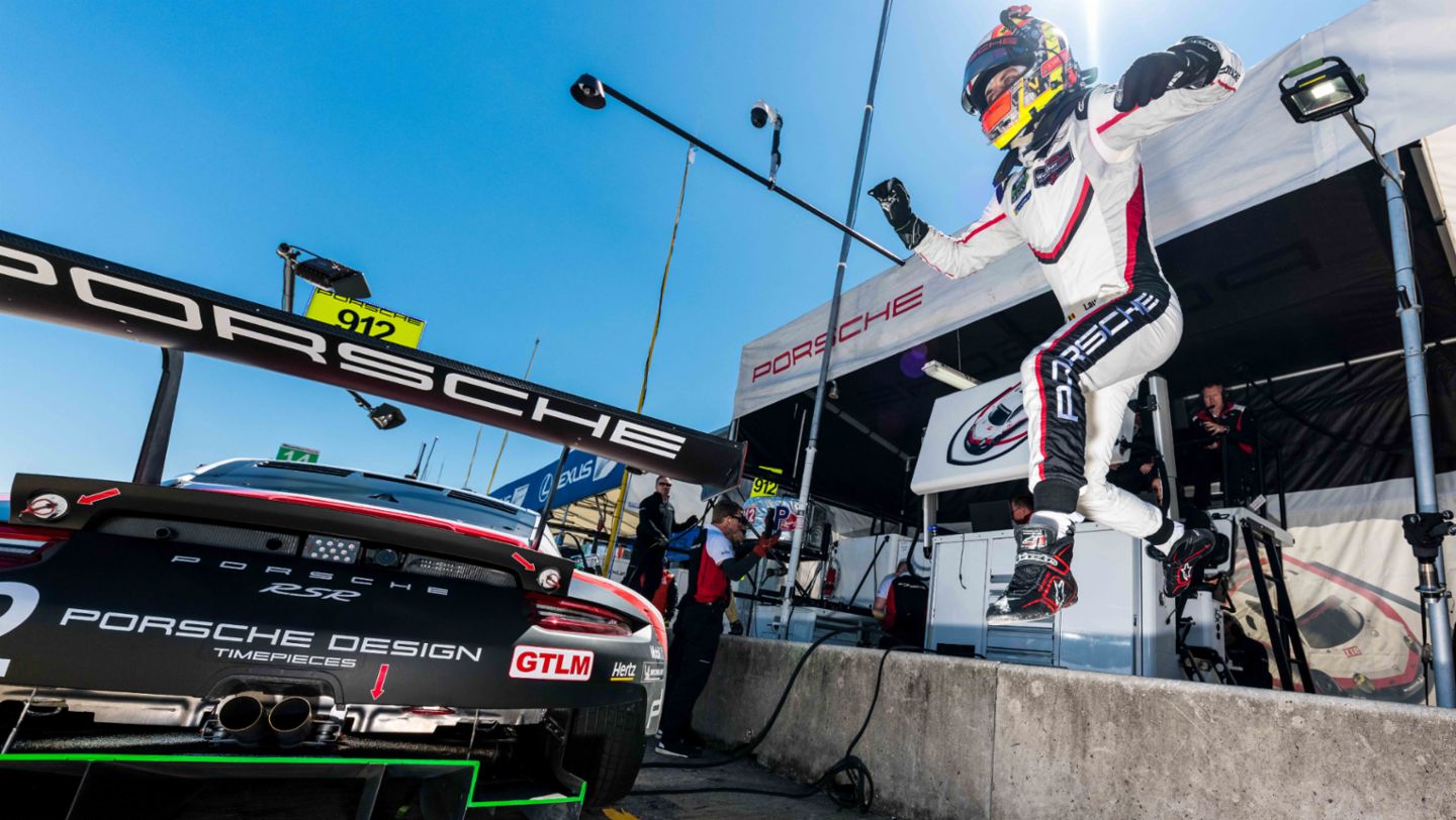 Laurens Vanthoor, 911 RSR, IMSA WeatherTech SportsCar Championship, Sebring, Free Practice, 2018, Porsche AG