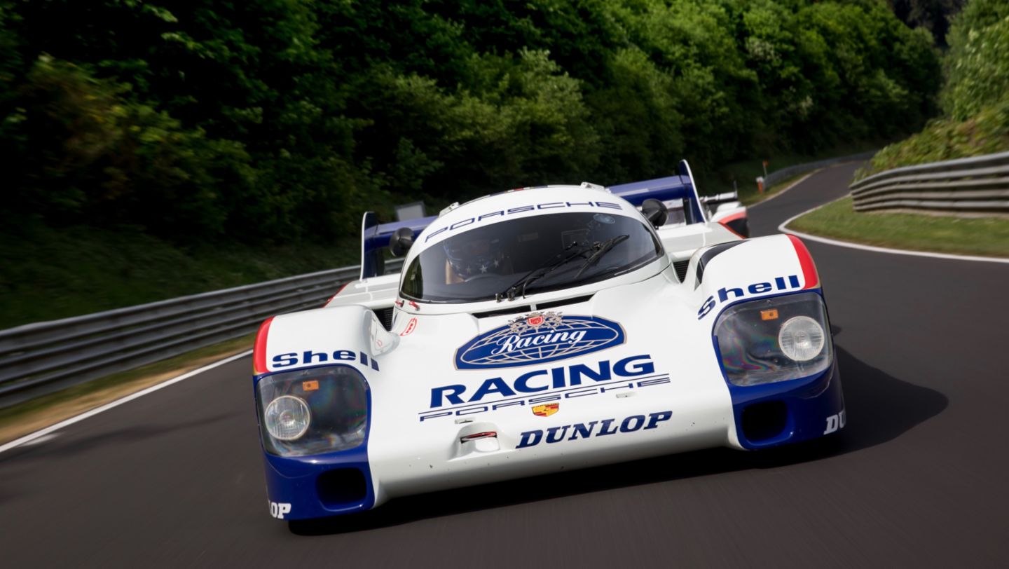 保时捷 919 Hybrid Evo 和 956 C 将在著名的北环赛道（Nordschleife）完成这场演示驾驶