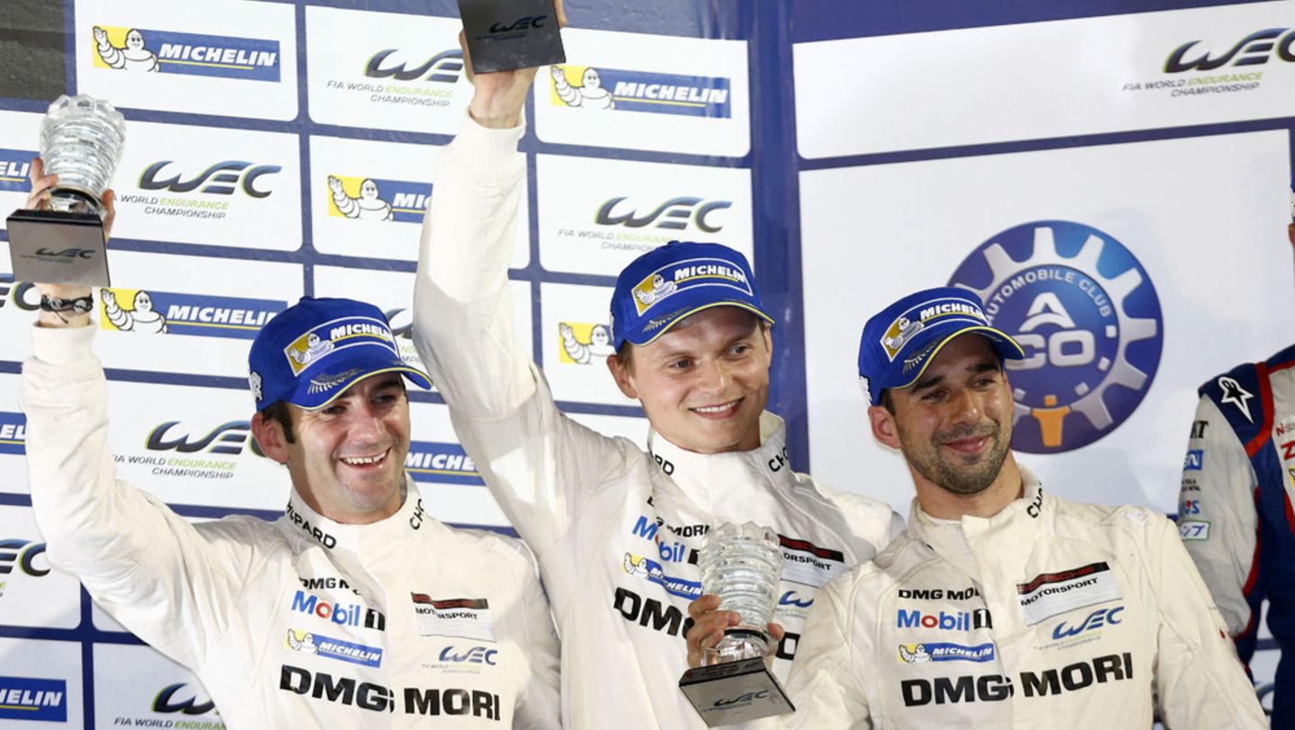 Romain Dumas, Marc Lieb, Neel Jani, Works drivers, l.-r., WEC, Bahrain, 2014, Porsche AG