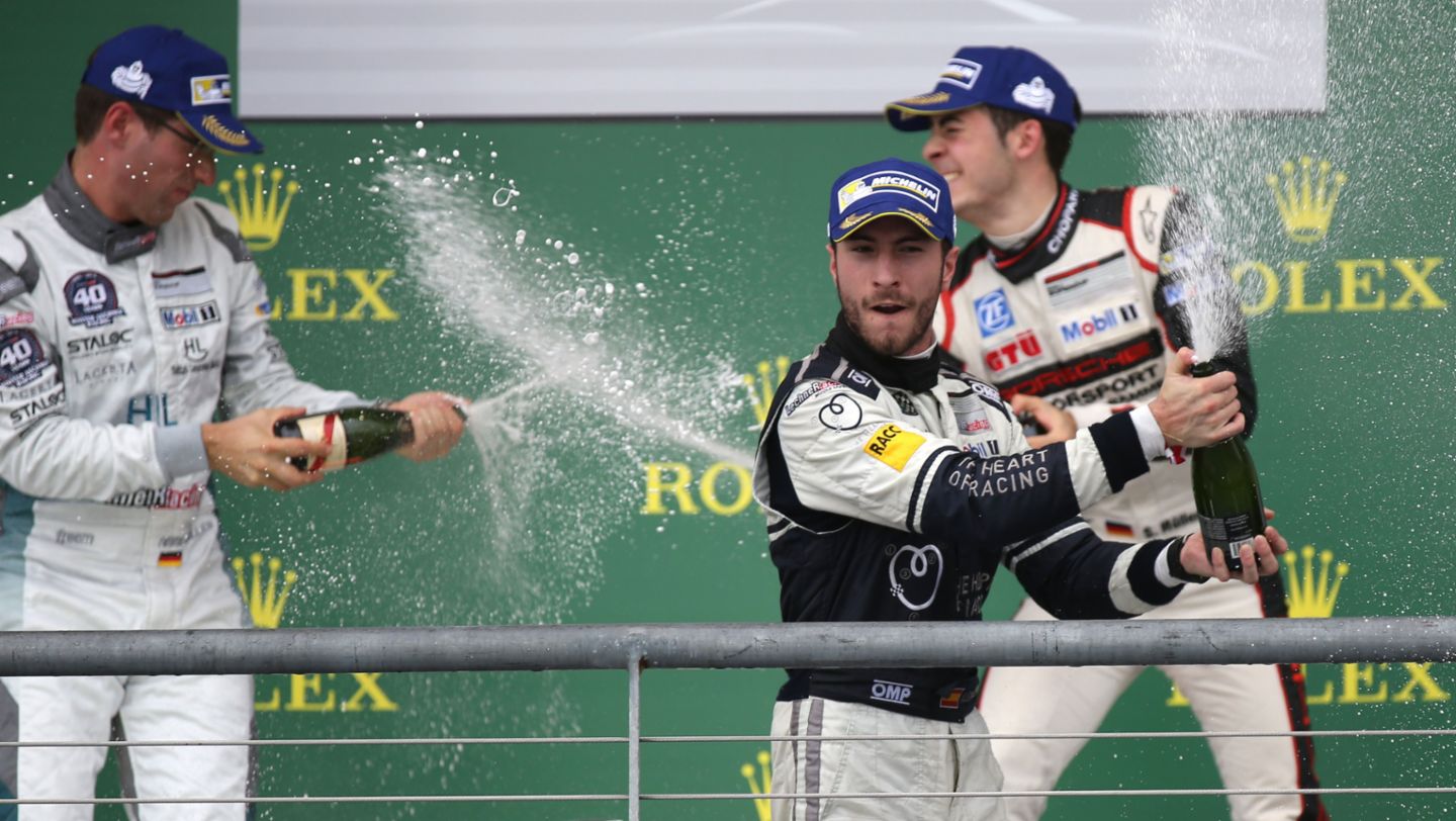 Alex Riberas, Michael Ammermüller, Sven Müller (l-r), Porsche Mobil 1 Supercup, Austin 2015, Porsche AG