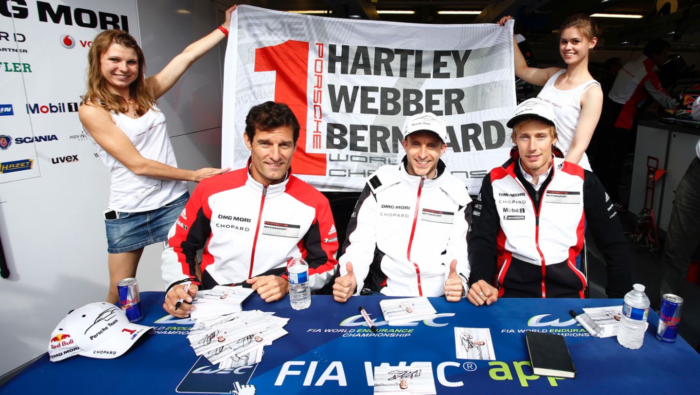 Mark Webber, Timo Bernhard, Brendon Hartley, l-r, Porsche 919 Hybrid, WEC, Le Mans, 2016, Porsche AG