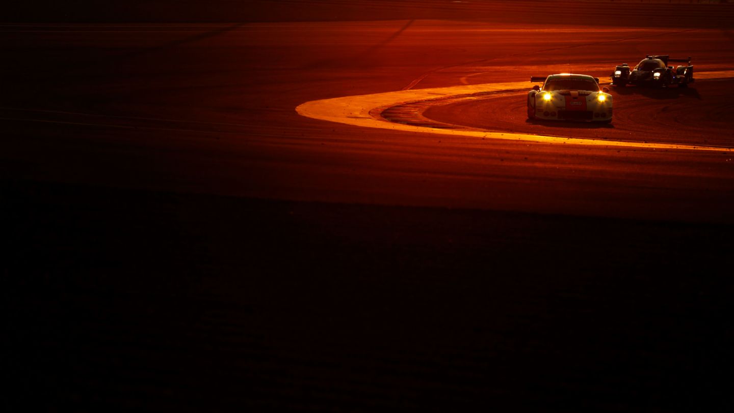 Porsche 911 RSR (86), Gulf Racing, WEC, Bahrain, 2016, Porsche AG