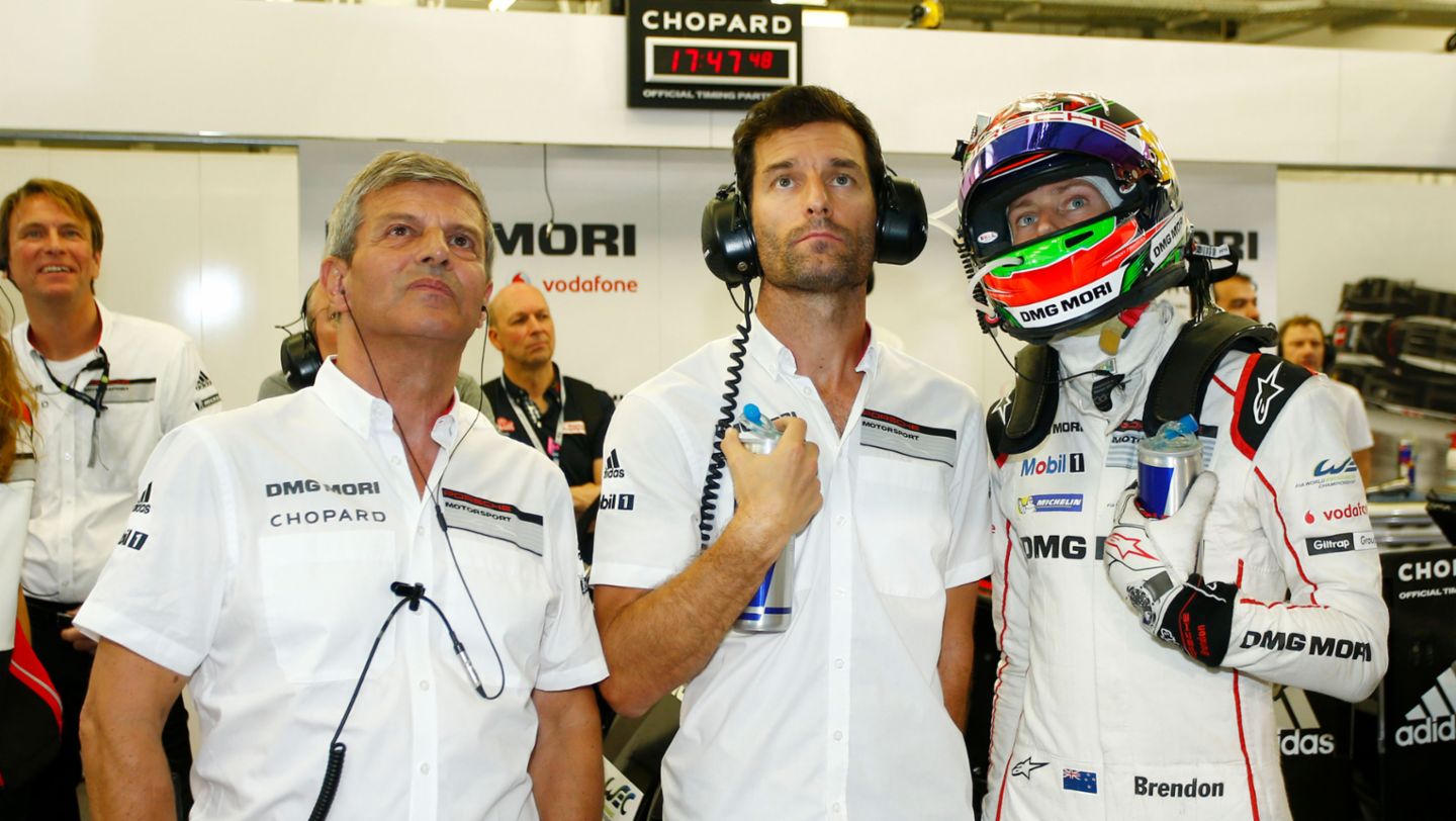 Fritz Enzinger, Head of LMP1, Mark Webber, Brendon Hartley, l-r, qualifying, WEC, Bahrain, 2016, Porsche AG