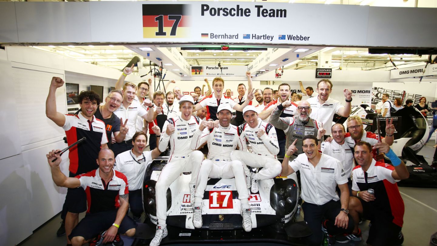 Porsche Team 17, WEC Bahrain 2015, Porsche AG