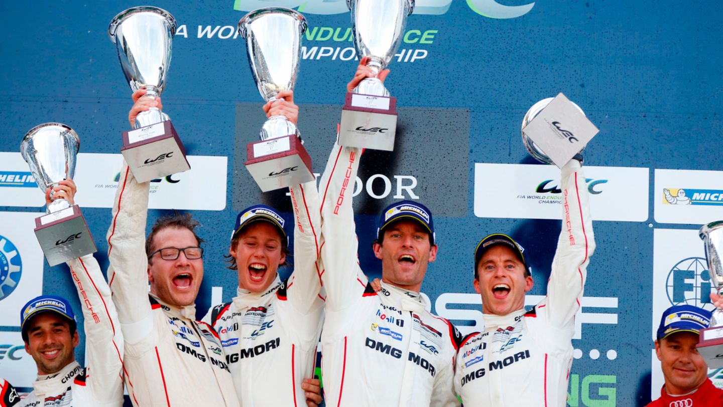 Andreas Seidl, Brendon Hartley, Mark Webber, Timo Bernhard (l-r), WEC Nürburgring 2015, Porsche AG