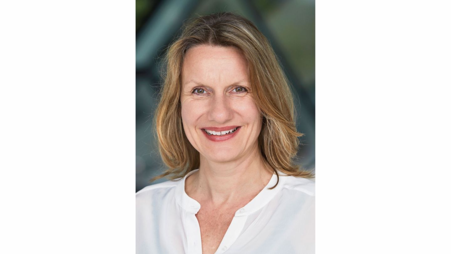 Sabine Schröder, Director Corporate Publishing, 2016, Porsche AG