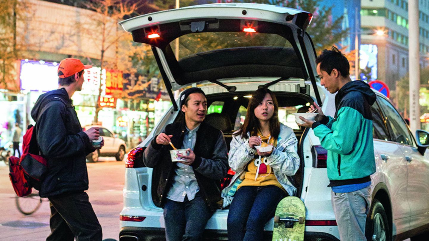 Cayenne, Beijing, 2016, Porsche AG
