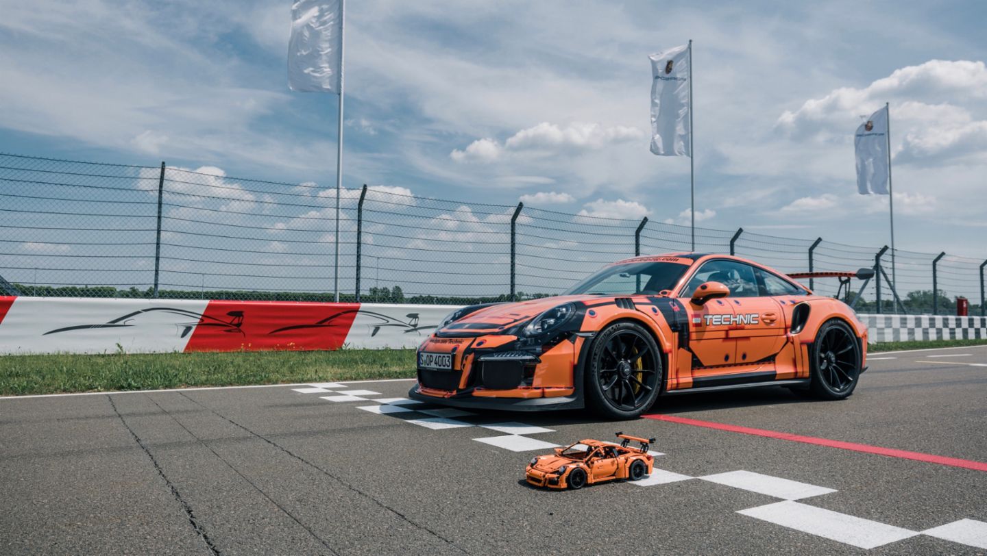 911 GT3 RS, Lego Technic model 911 GT3 RS 2017, Porsche AG