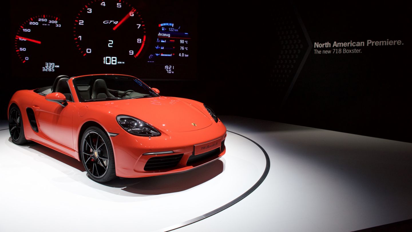 718 Boxster S, New York International Auto Show, 2016, Porsche AG
