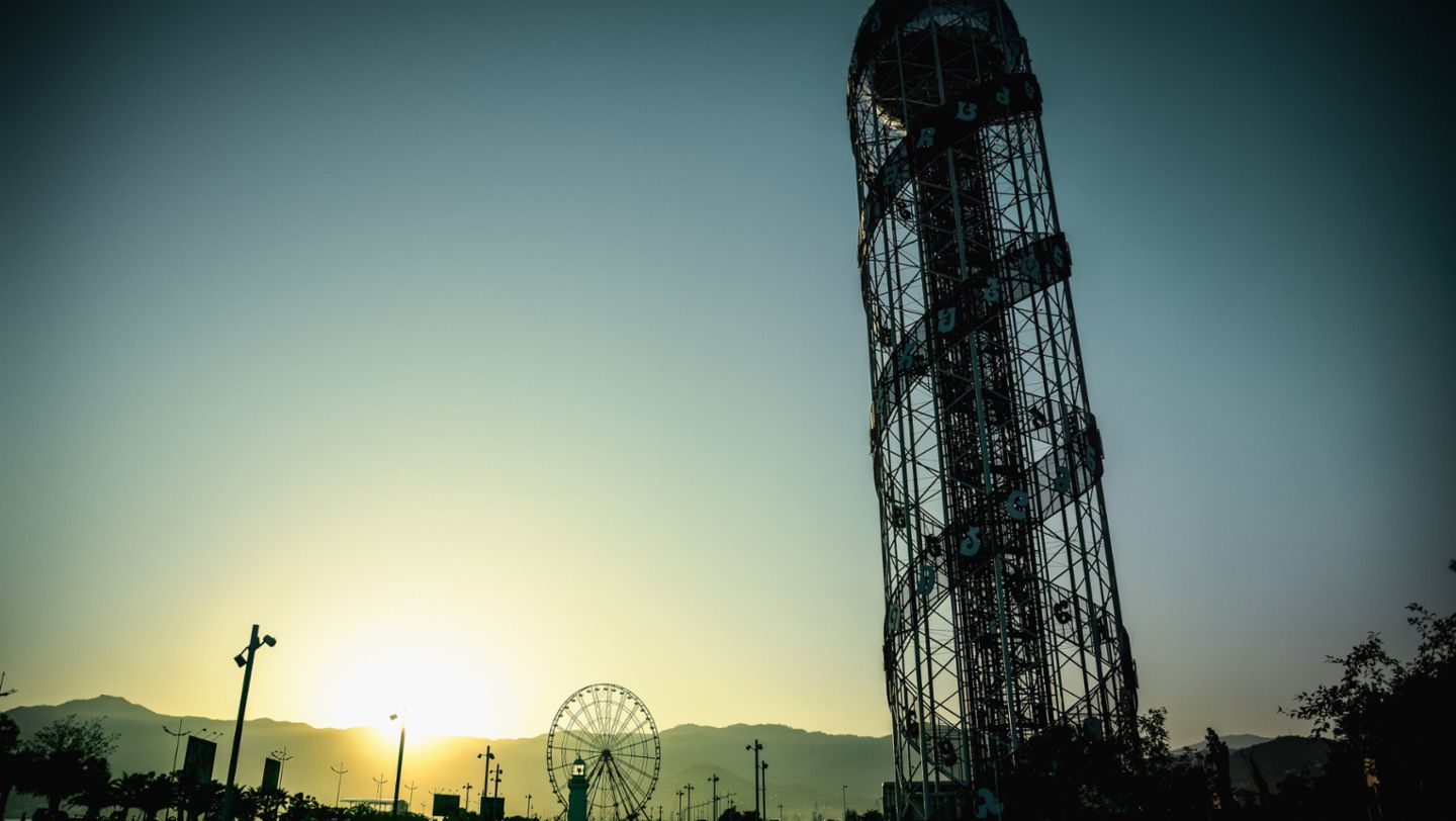 Caucasus, 2015, Porsche AG