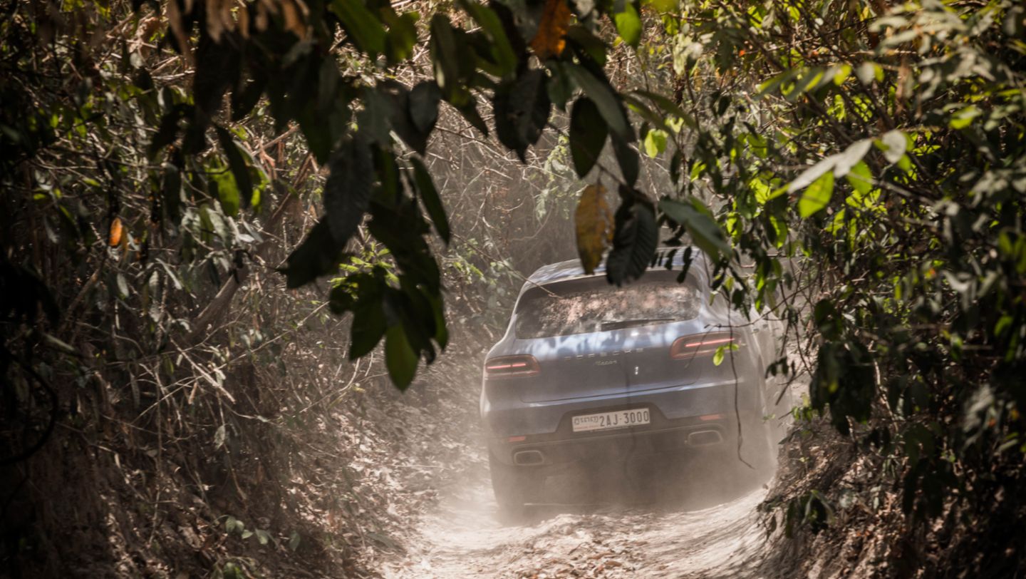 Macan, Porsche Adventure Drive, Kambodscha, 2016, Porsche AG