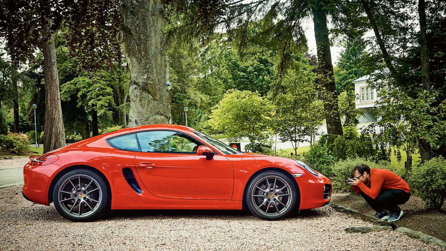 Chris LaBrooy, Cayman, 2017, Porsche AG