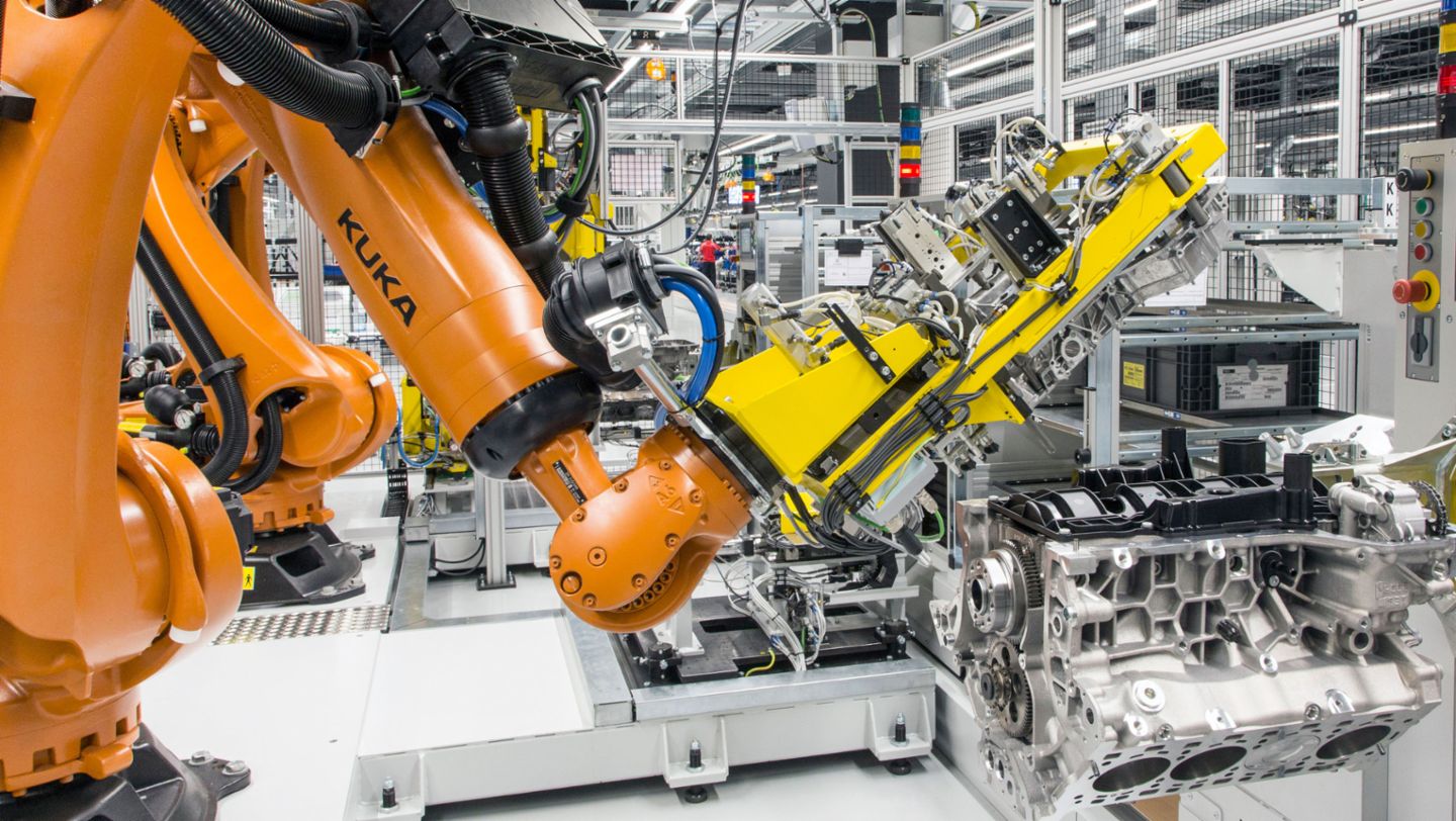 Engine plant for eight-cylinder engines, Zuffenhausen, Porsche AG