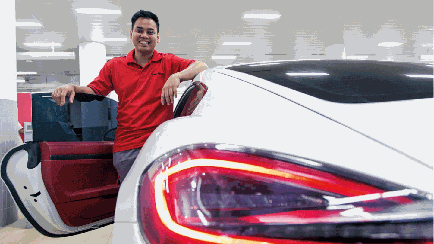 Jayson Supan, Dubai, 2016, Porsche AG