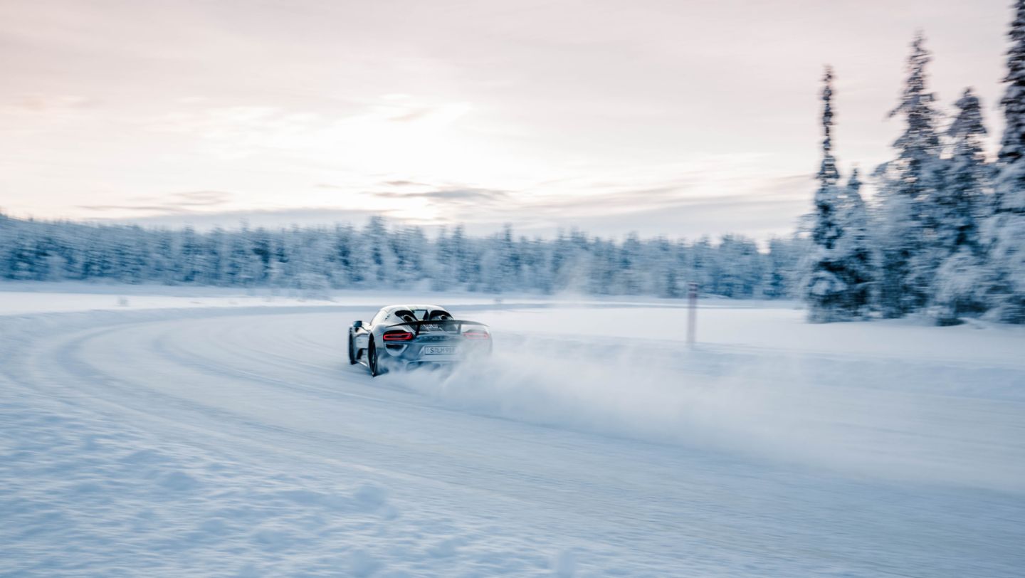 918 Spyder, Porsche Driving Experience Winter, Levi, Finland, 2016, Porsche AG