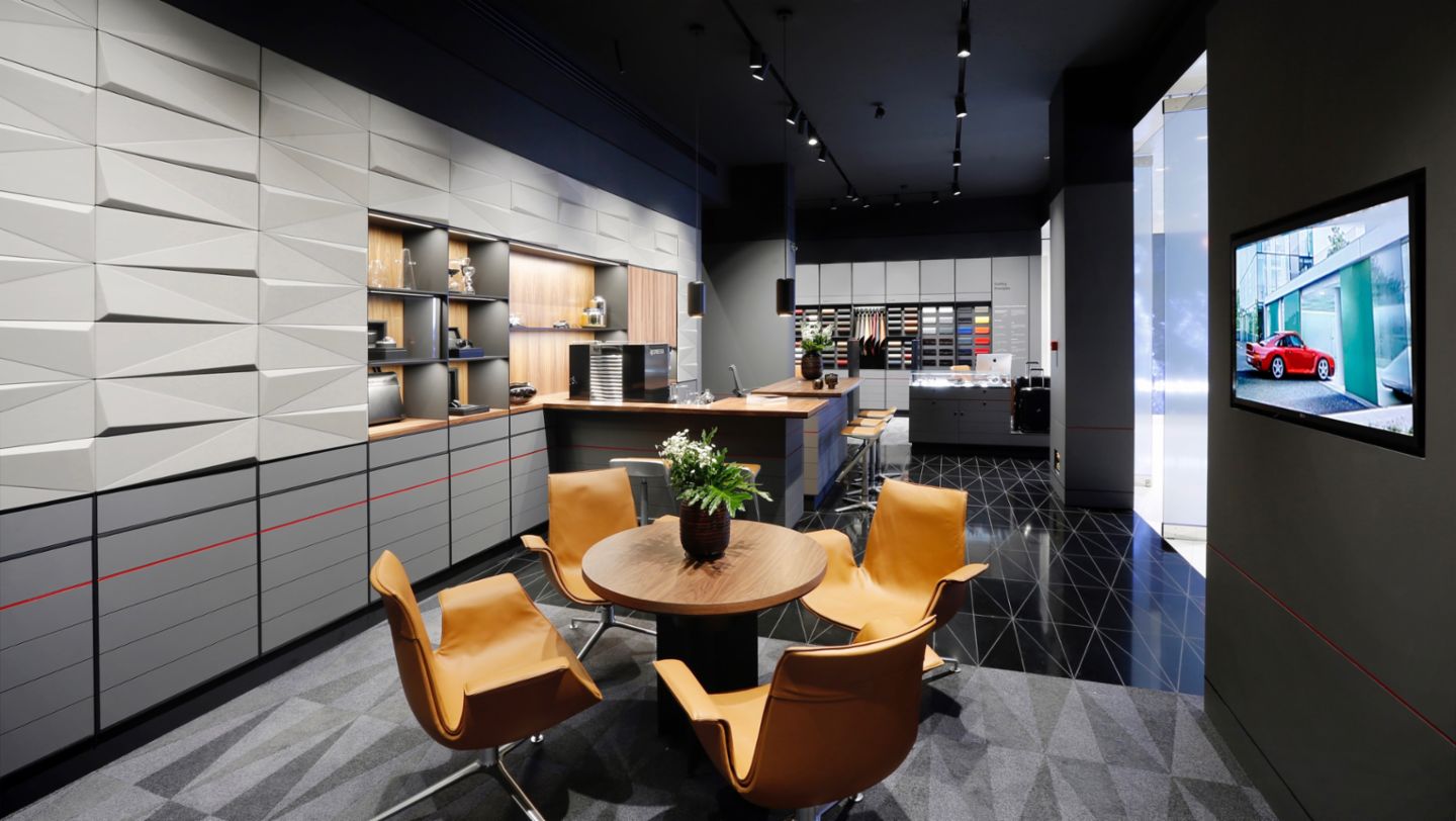 Porsche Studio Beirut, 2018, Porsche AG