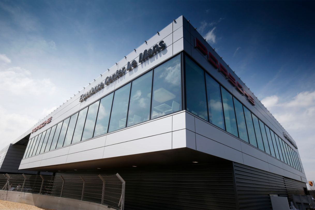Porsche Experience Center Le Mans