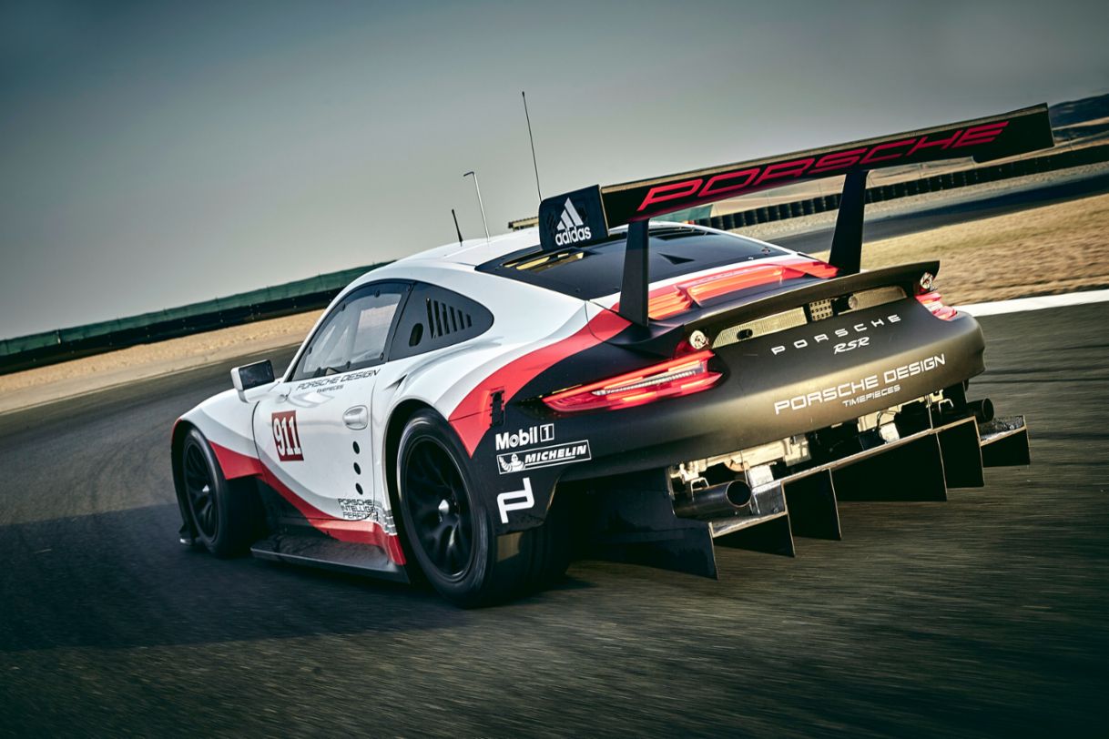 Porsche 911 RSR (991) 2017 model