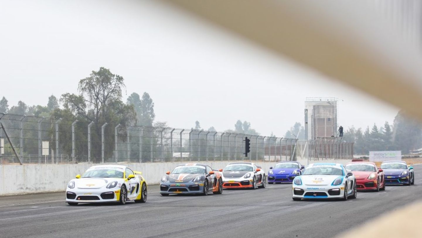 Grilla de largada de la nueva categoría GT4 Clubsport