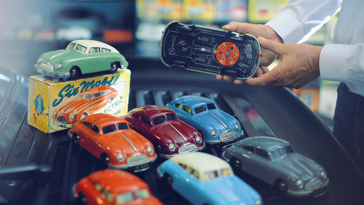 Parte de la colección de miniaturas de Daniel Necker