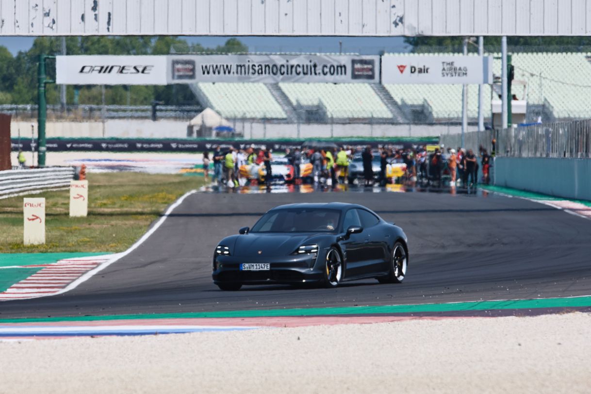 Porsche Carrera Cup Italia_Round 2_Misano Circuit_Giro di ricognizione con Taycan Turbo S