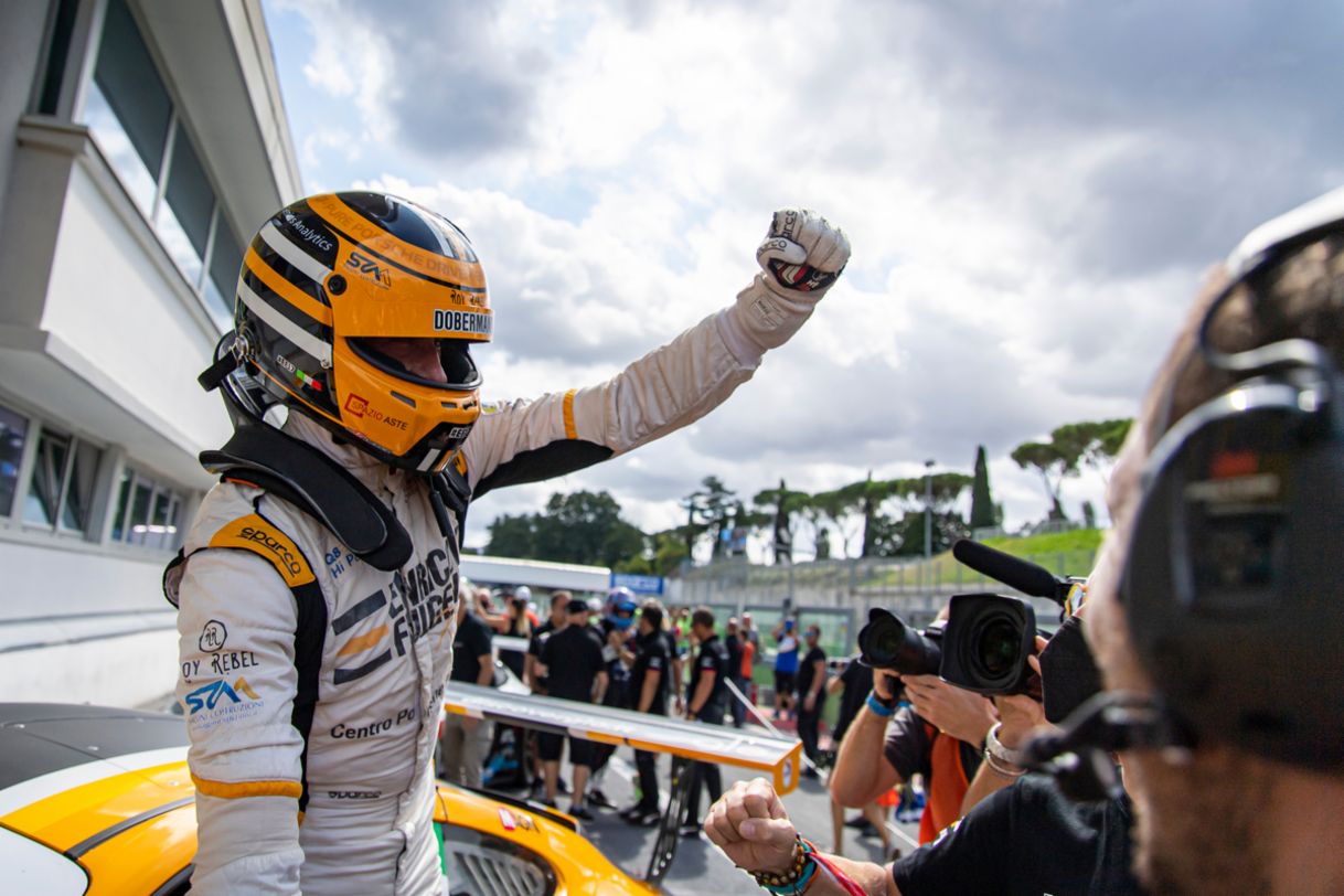 Porsche Carrera Cup Italia, successo di Fulgenzi in gara 2 a Vallelunga