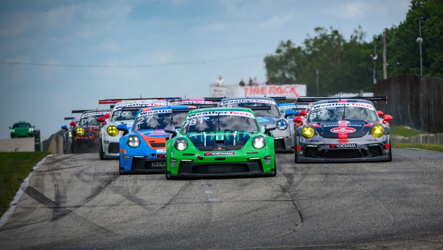 Porsche Sprint Challenge North America, Grant Talkie (981), Sebastián Carazo (27) y Jimmy Llibre (89).