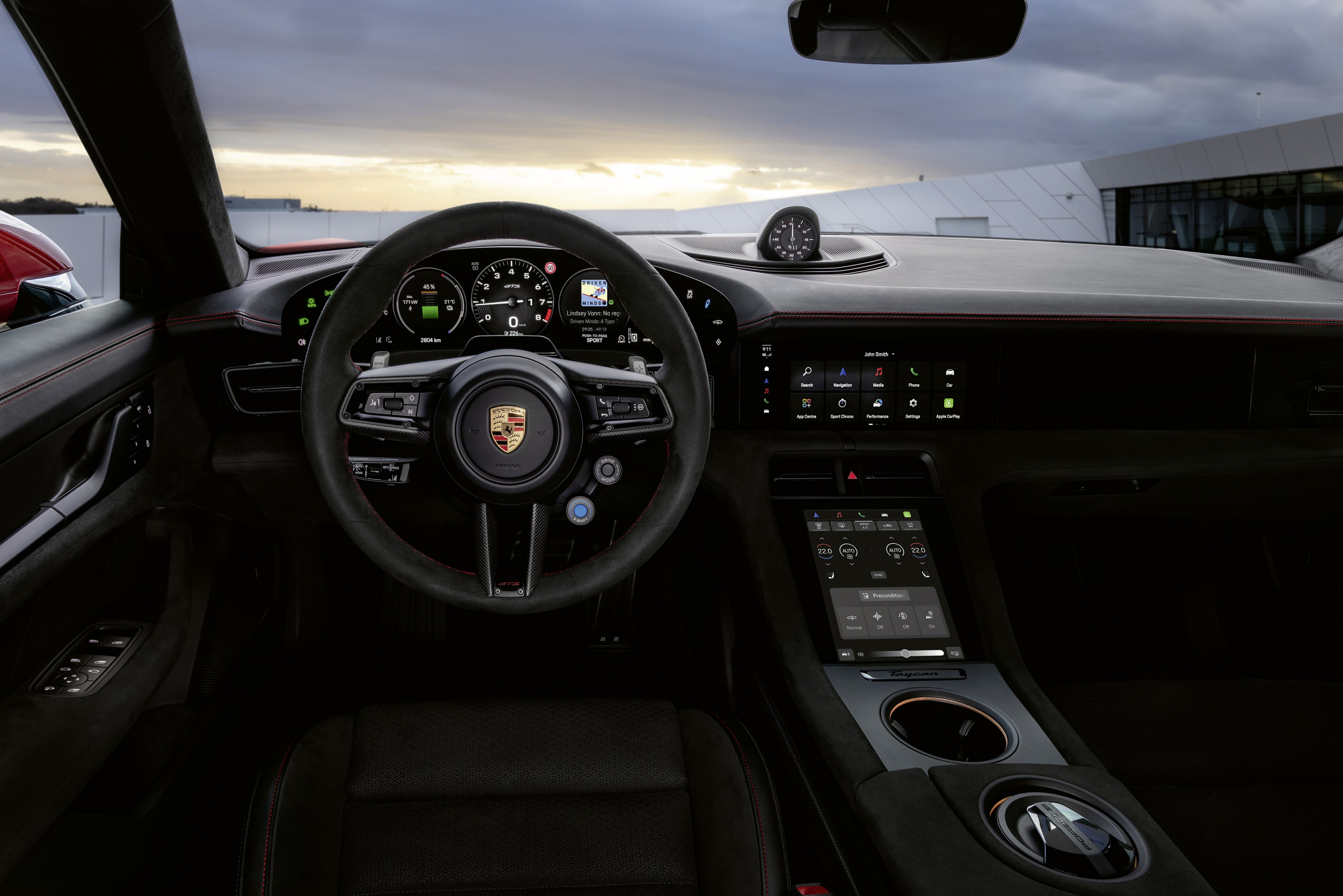 Wnętrze Porsche Taycan 2027 z nowym systemem multimedialnym