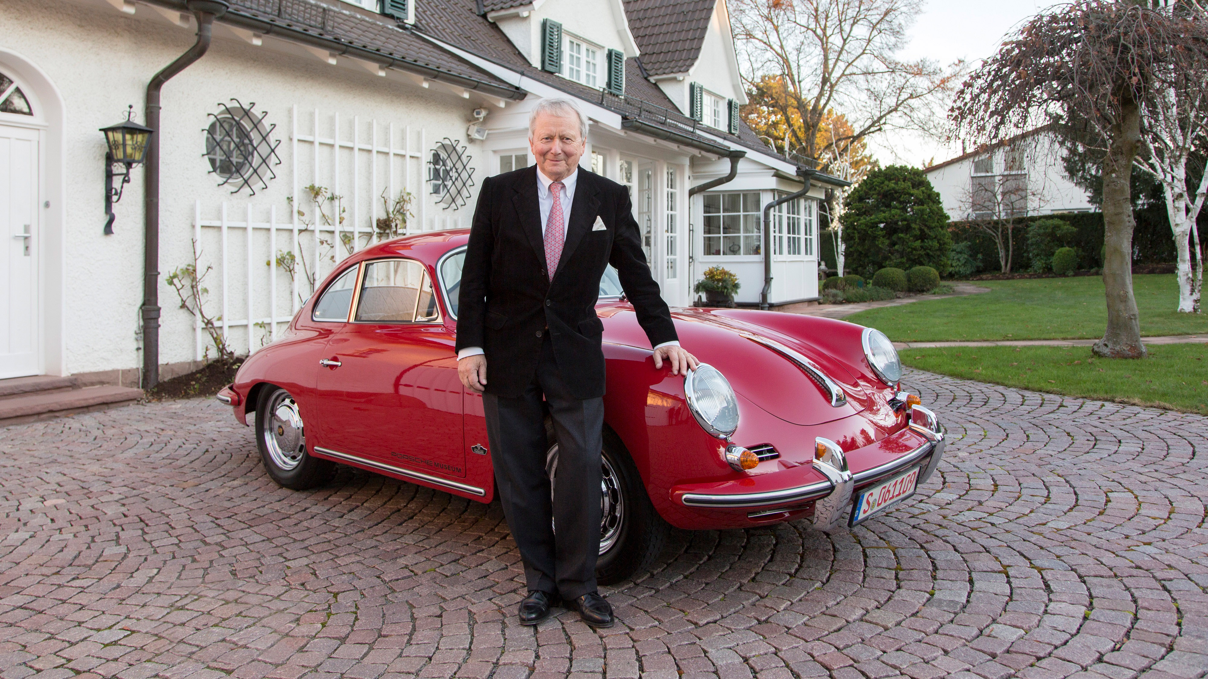 Elegantes Wolfgang Porsche Haus Ebenbild