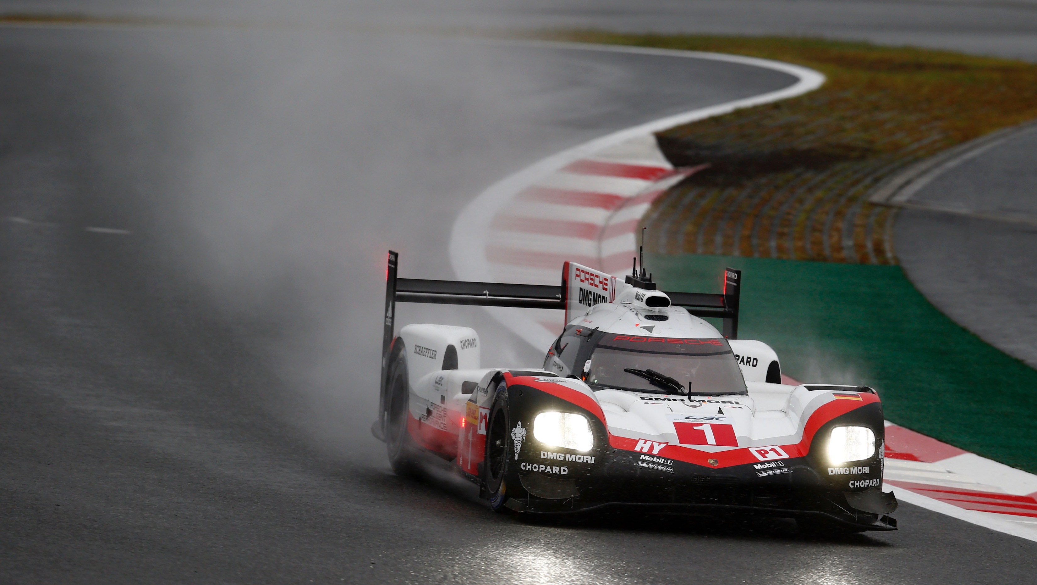 WEC: Porsche clocks the day’s best time in rainy Fuji - Porsche Newsroom