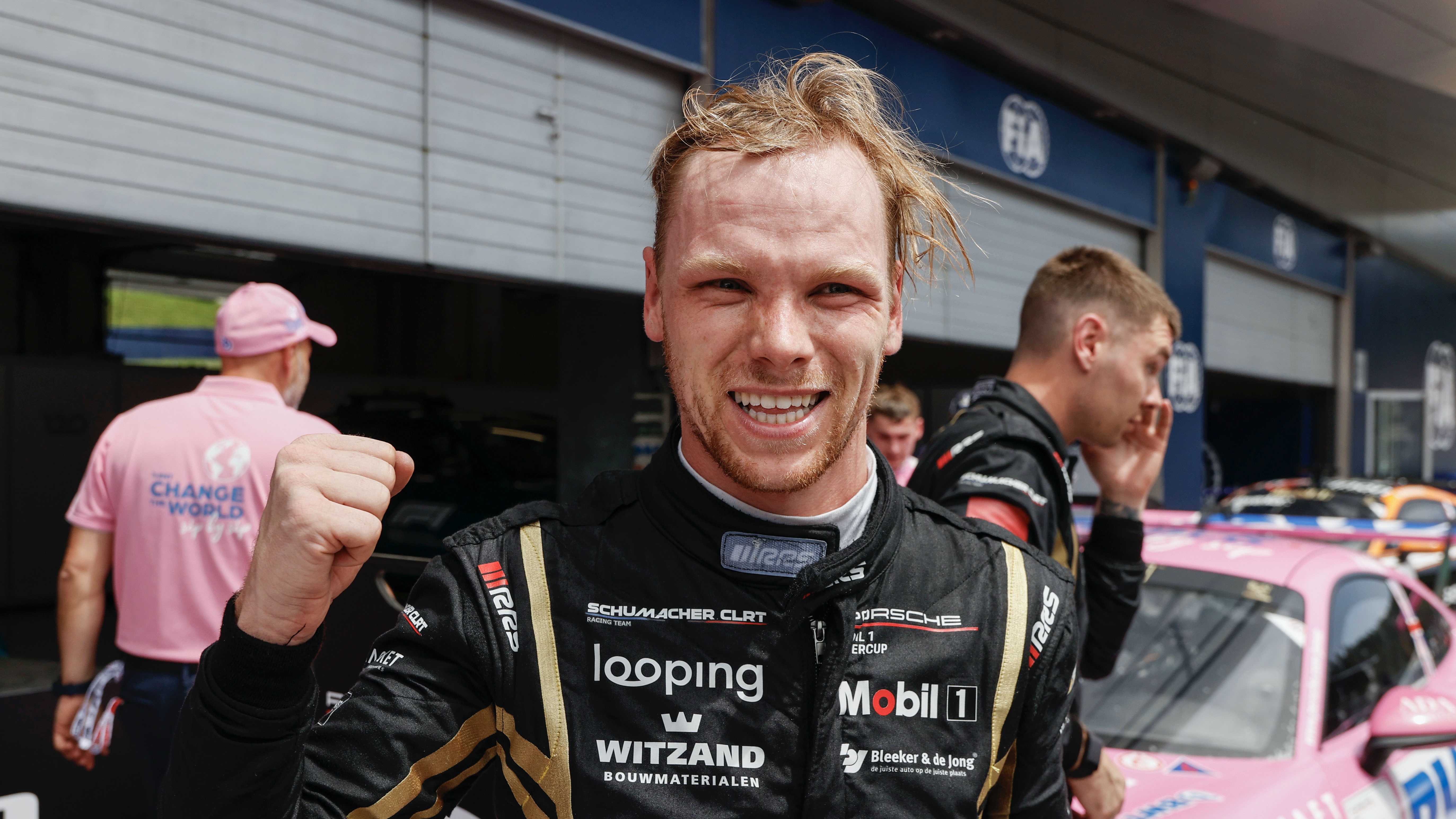 Larry ten Voorde also wins the third Supercup race of the season