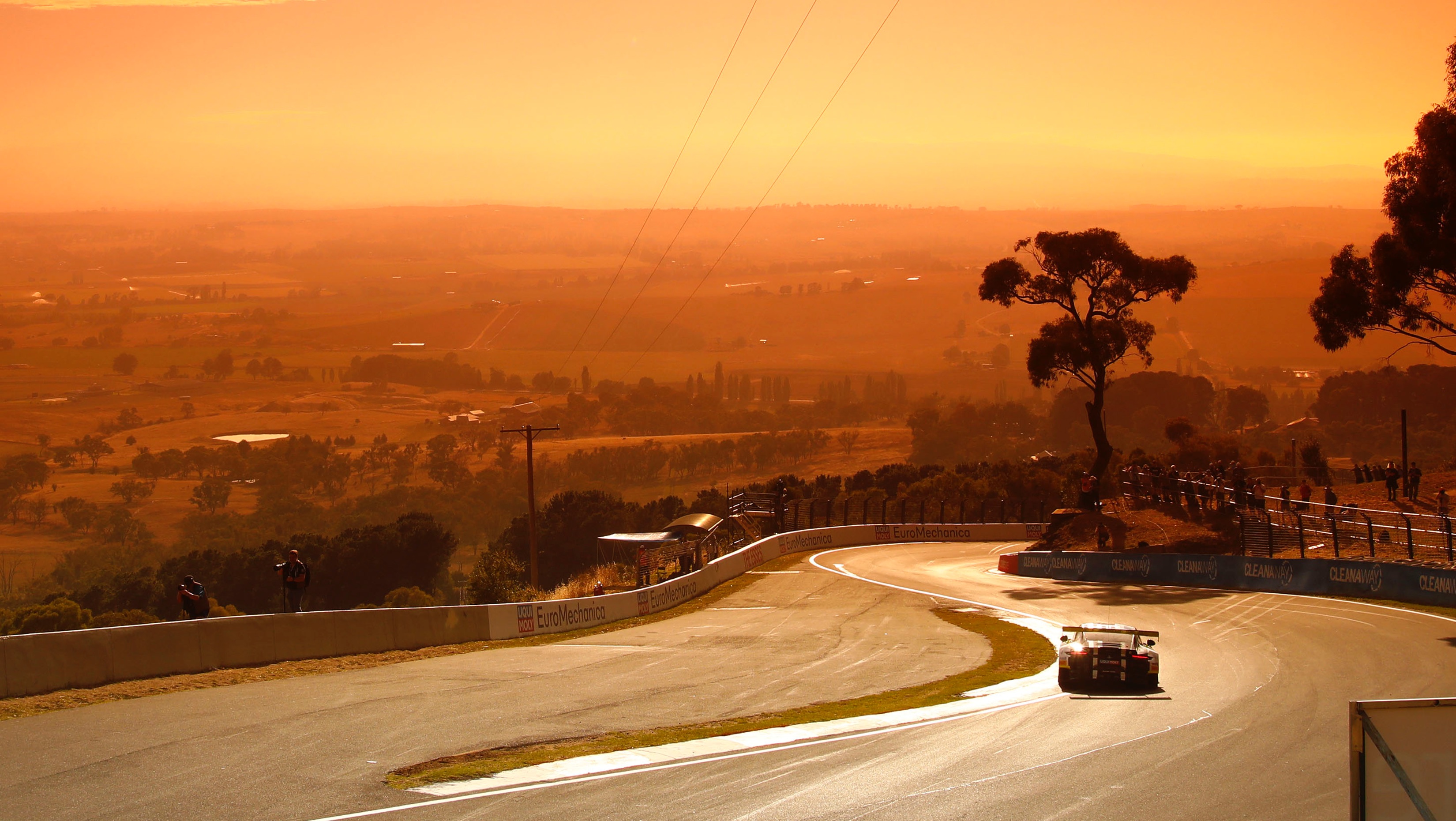 Shell Bathurst Gt3 R Bathurst: 911 GT3 R on the fourth grid row - Porsche Newsroom