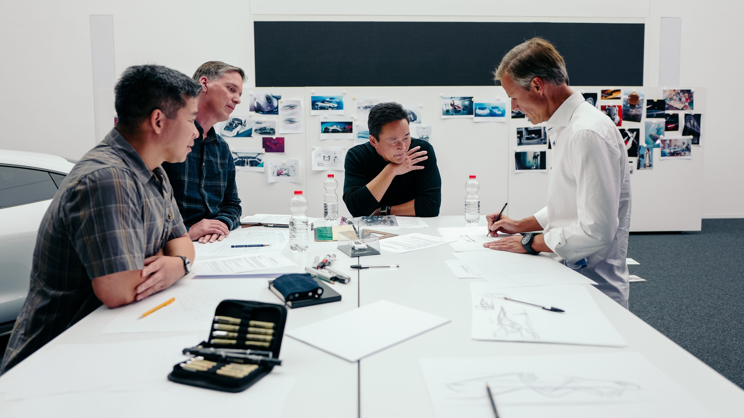 Doug Chiang, VP and Executive Creative Director of Lucasfilm, Michael Mauer, VP Style Porsche, 2019, Porsche AG