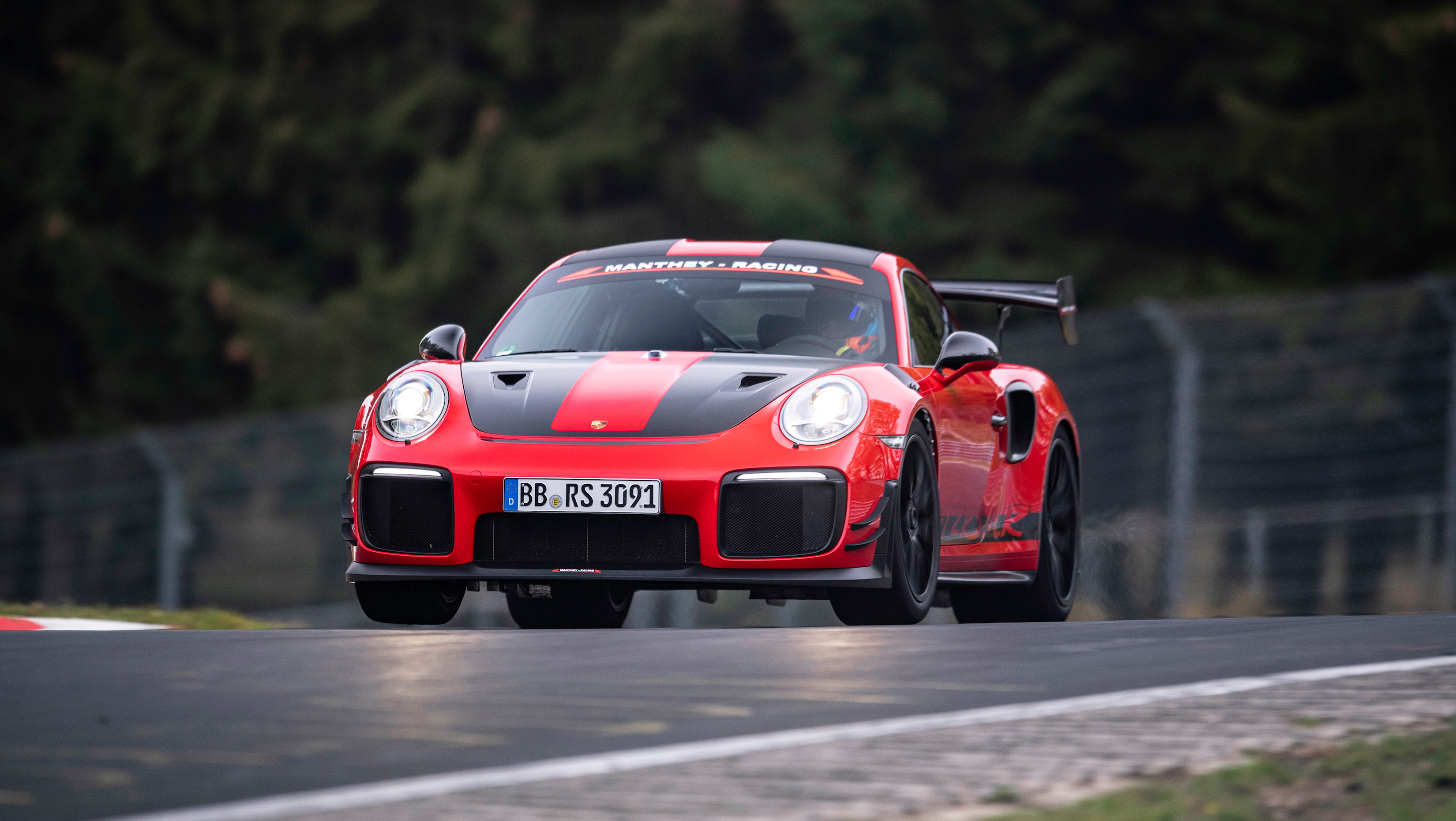 911 GT2 RS MR is the fastest road-legal sports car on the ‘Ring ...